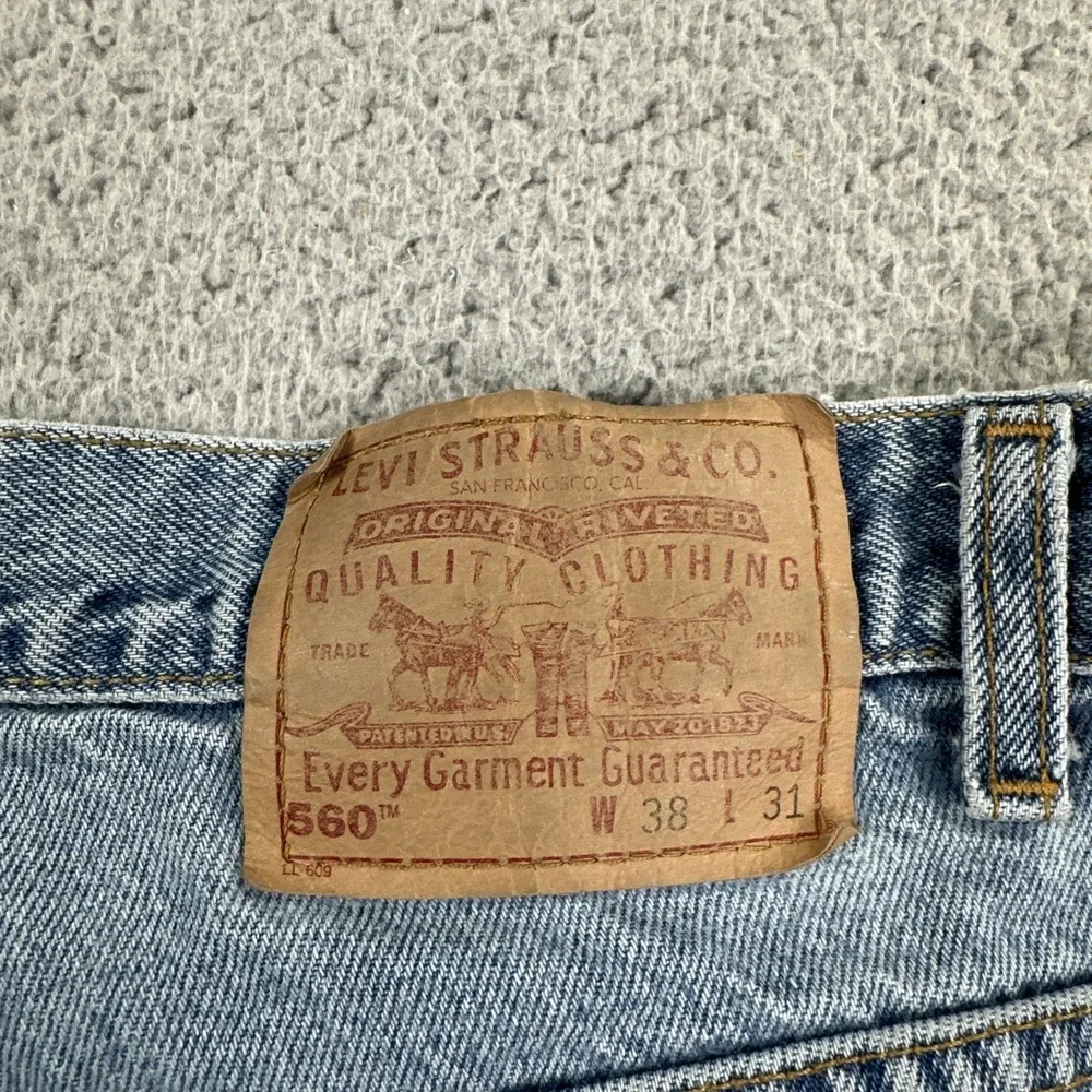 VTG Y2K Levi's 560 Loose Fit Tapered Leg Jeans Men 38x31 Blue Skater Light Wash
